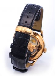Часы наручные TISSOT LE LOCLE PETITE SECONDE T006.428.36.058.00