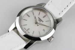 Часы наручные TISSOT T023.210.16.111.00