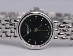 Часы наручные TISSOT LOVELY T058.009.11.051.00